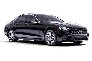 Black luxury car for scalable airport transfers, enhancing business travel with PaxRide's B2B travel-tech solutions.